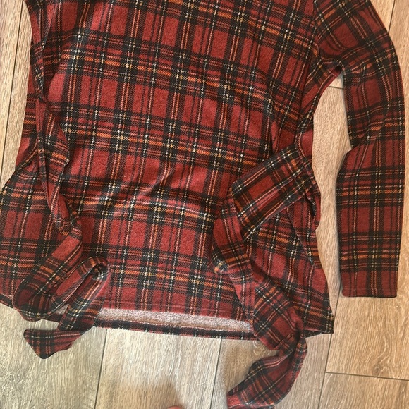 Andree Plaid tie shirt - Picture 4 of 5